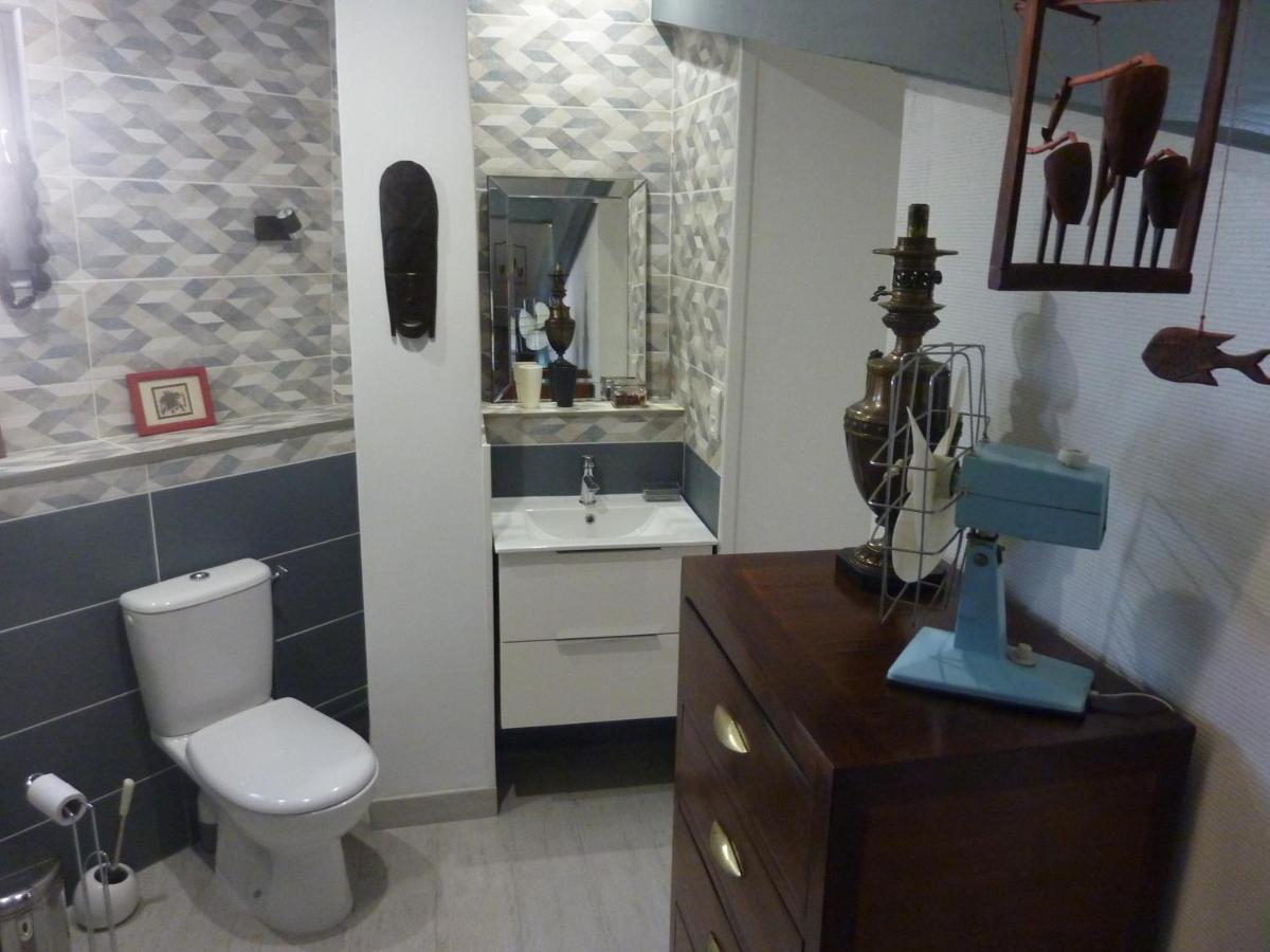 Bed and Breakfast Beaux Chenes Nérac Esterno foto